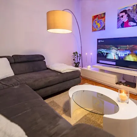 Apartamento Ena Pula